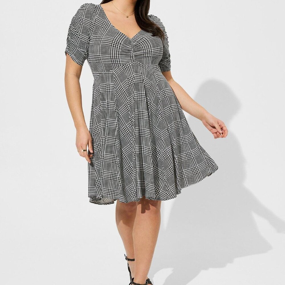 Torrid | Houndsooth Mini Studio Knit Cinch Front Skater Dress Black White 3X